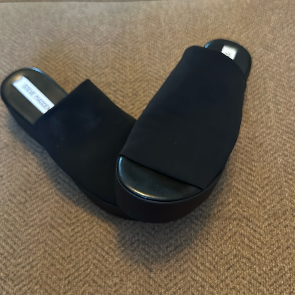 Steve Madden Platform Sandal